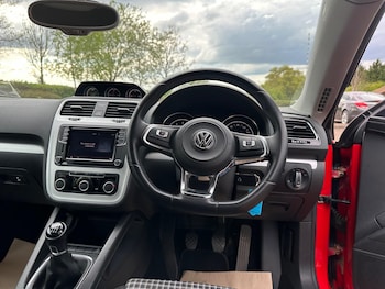 Used Volkswagen Scirocco 2016 for sale - 74419384: Photo