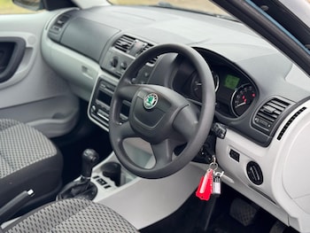 Used Skoda Roomster 2011 for sale - 77632979: Photo