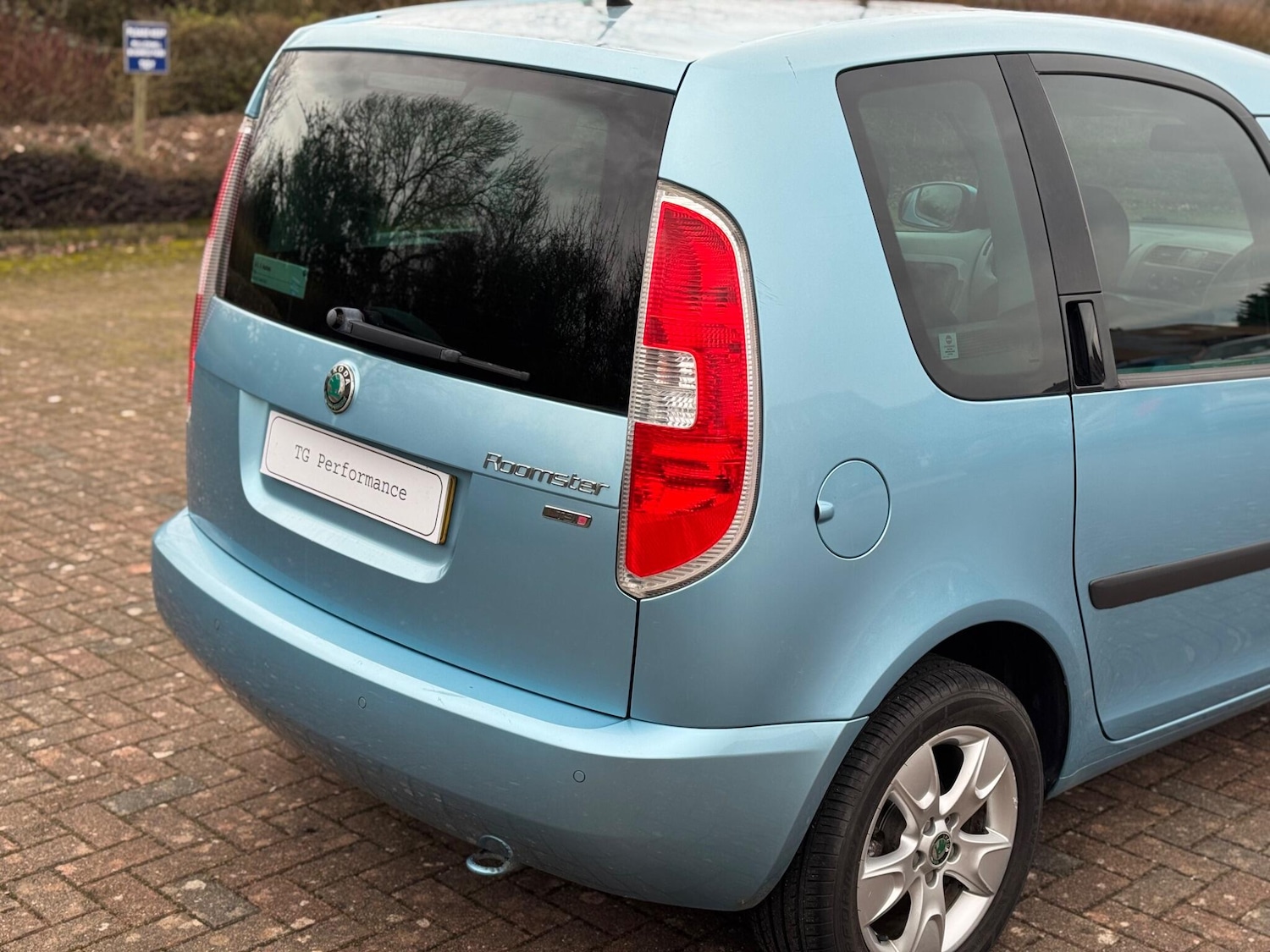 Used Skoda Roomster 2011 for sale - 77632979: Photo 56