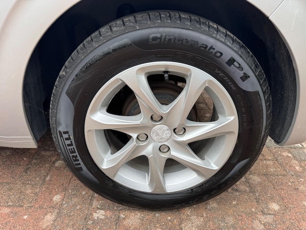 Used Peugeot 208 2015 for sale - 75741508: Photo 53