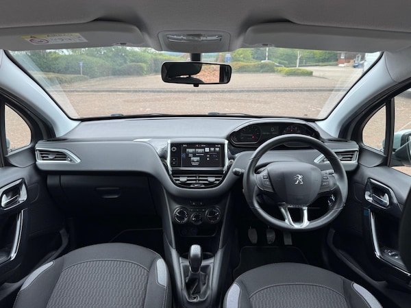 Used Peugeot 208 2015 for sale - 75741508: Photo 6