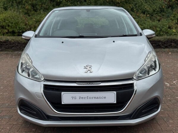 Used Peugeot 208 2015 for sale - 75741508: Photo 8
