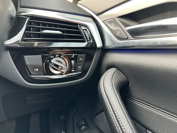 Used BMW 5 Series 2018 for sale - 74521956: Photo 17