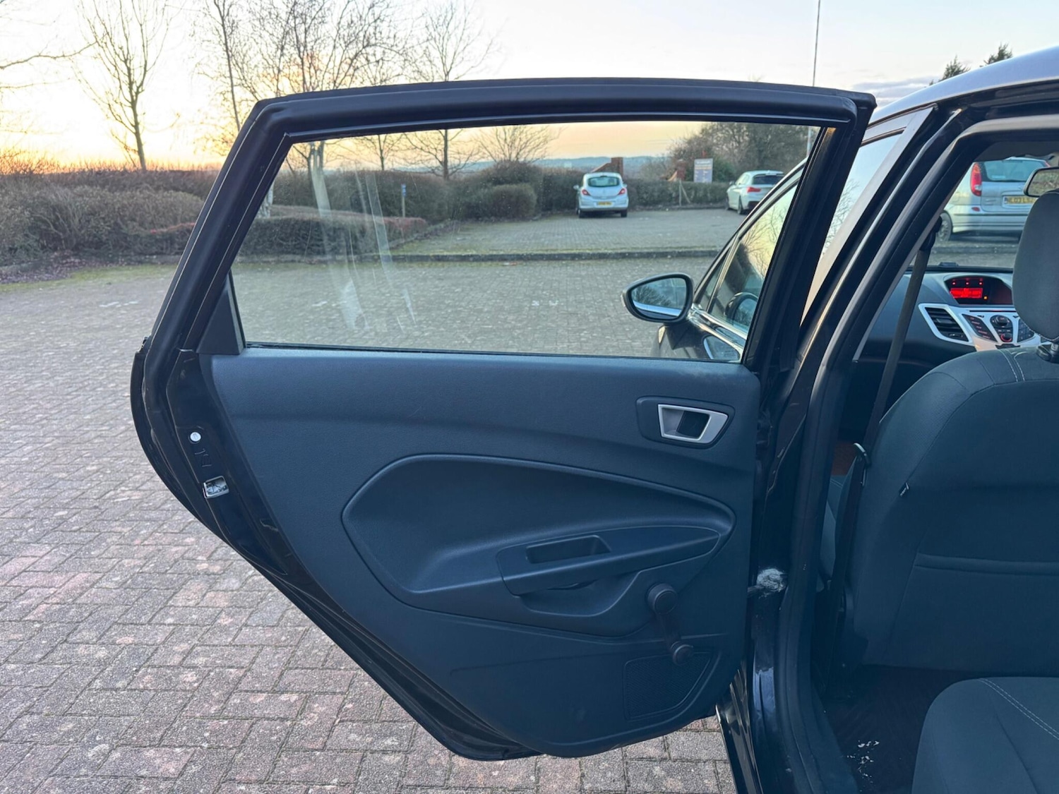 Used Ford Fiesta 2012 for sale - 77439653: Photo 27