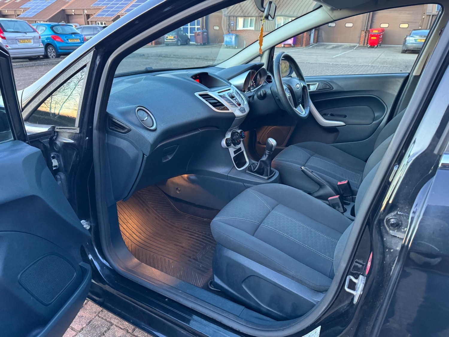 Used Ford Fiesta 2012 for sale - 77439653: Photo 48