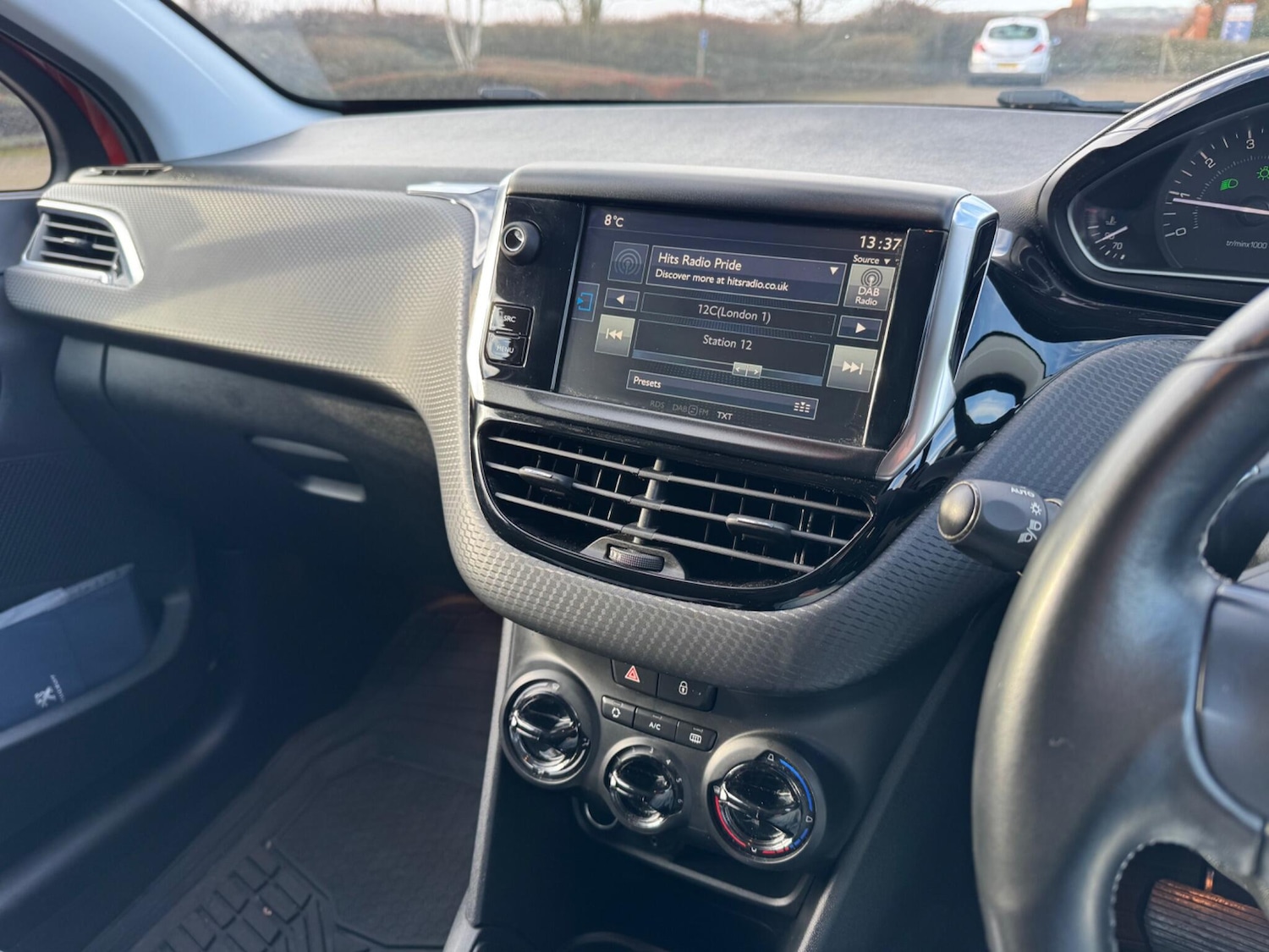 Used Peugeot 208 for sale - 77925757: Photo 27