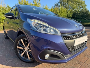Used Peugeot 208 2016 for sale - 75540438: Photo
