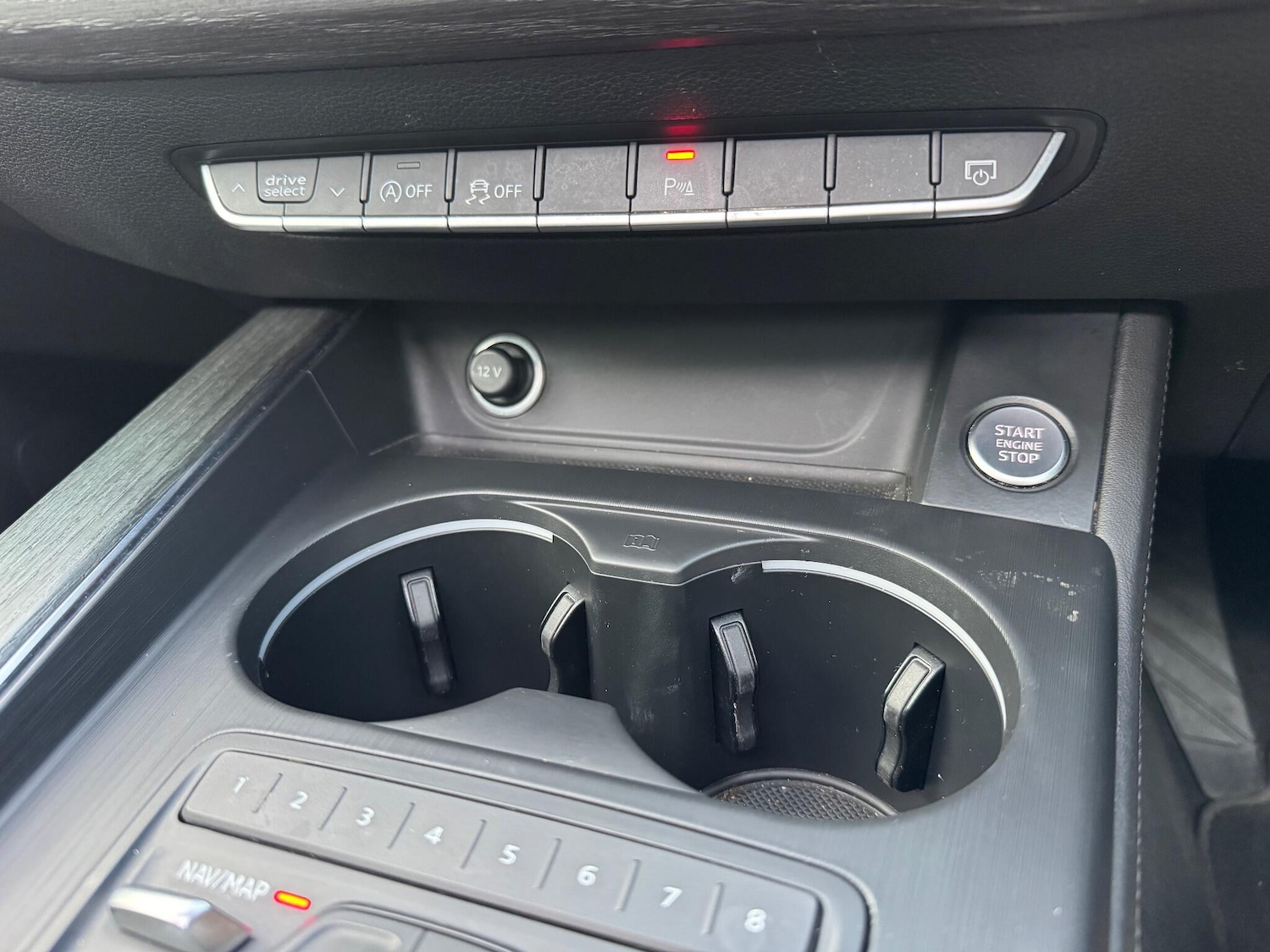 Used Audi A4 2016 for sale - 76573352: Photo 35