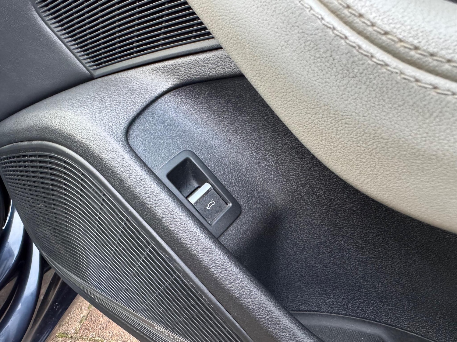 Used Audi A4 2016 for sale - 76573352: Photo 43