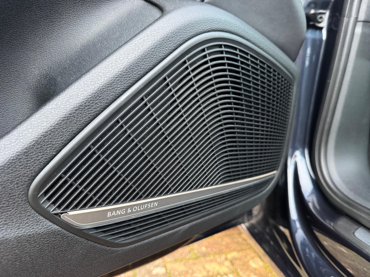 Used Audi A4 2016 for sale - 76573352: Photo 44