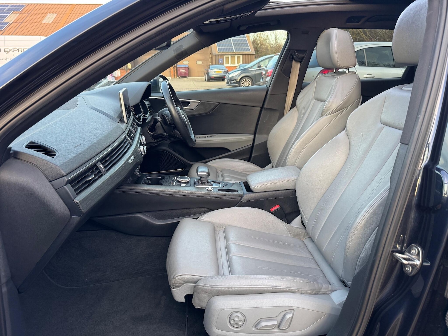 Used Audi A4 2016 for sale - 76573352: Photo 57