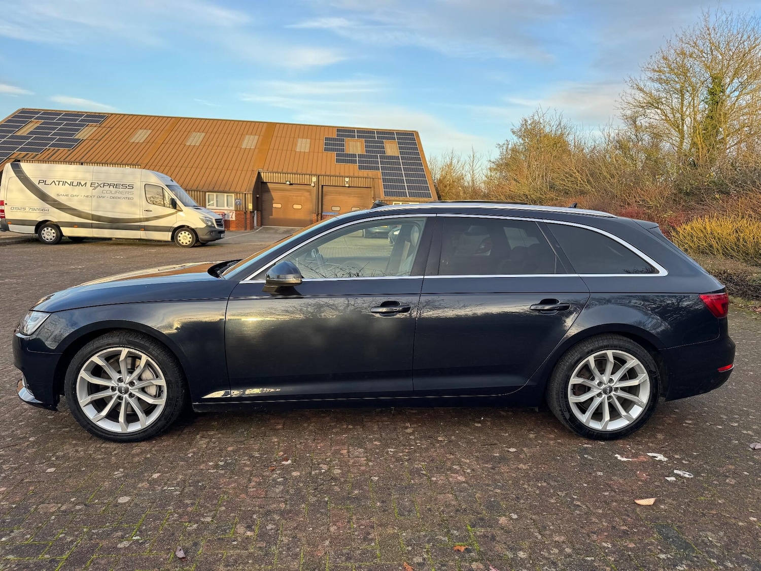 Used Audi A4 2016 for sale - 76573352: Photo 7