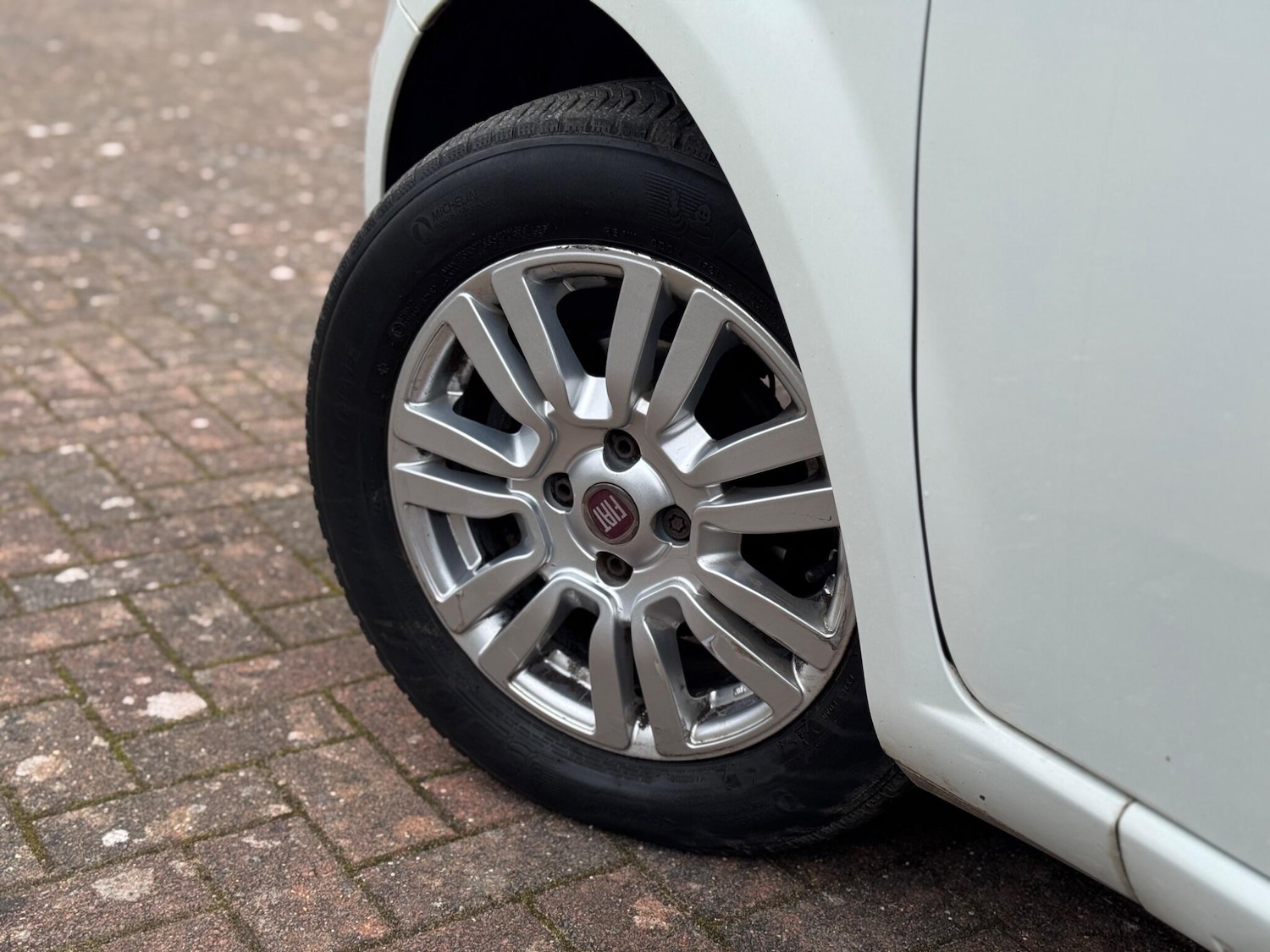 Used Fiat Punto 2013 for sale - 77940552: Photo 11