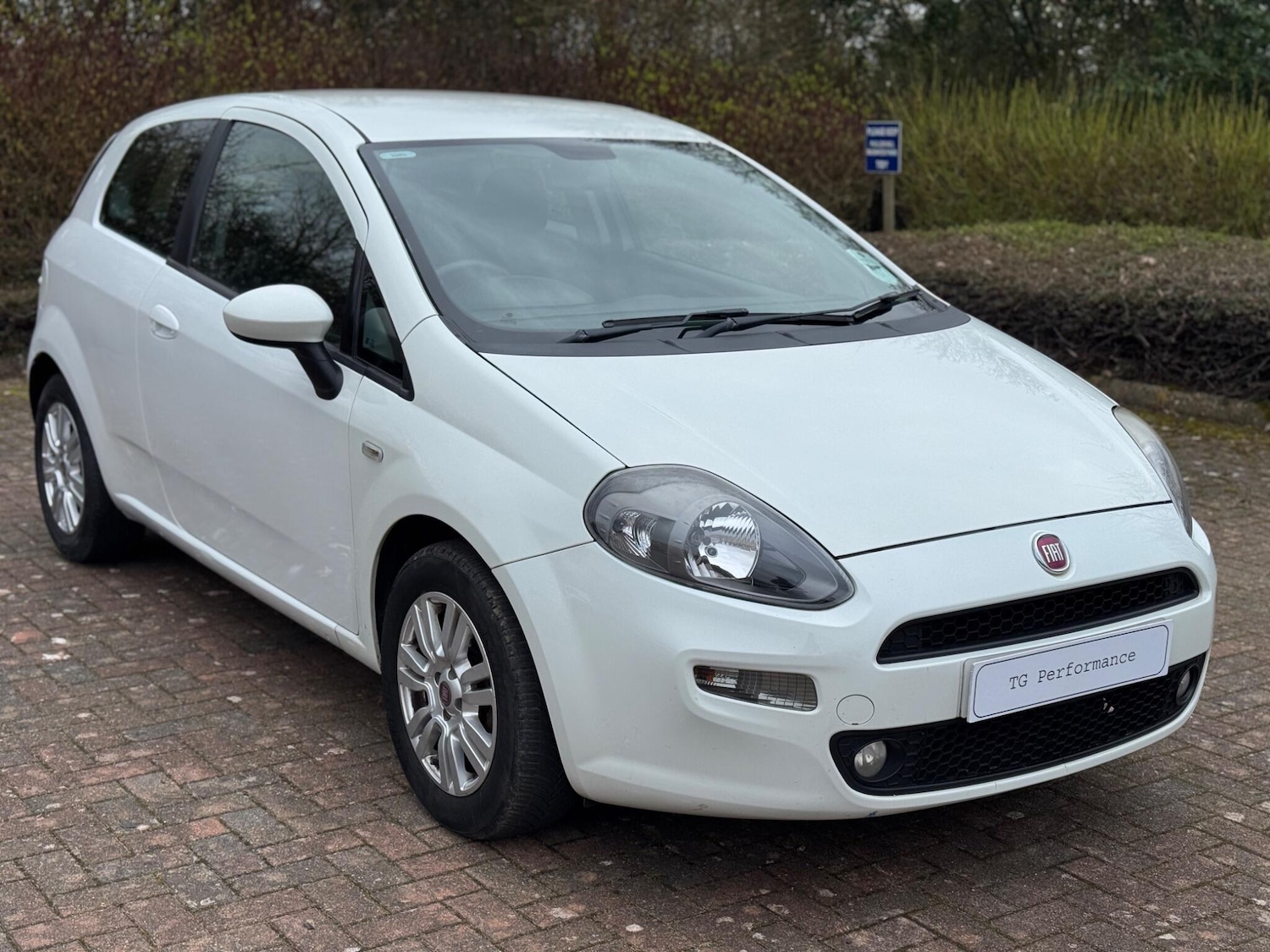 Used Fiat Punto 2013 for sale - 77940552: Photo 14