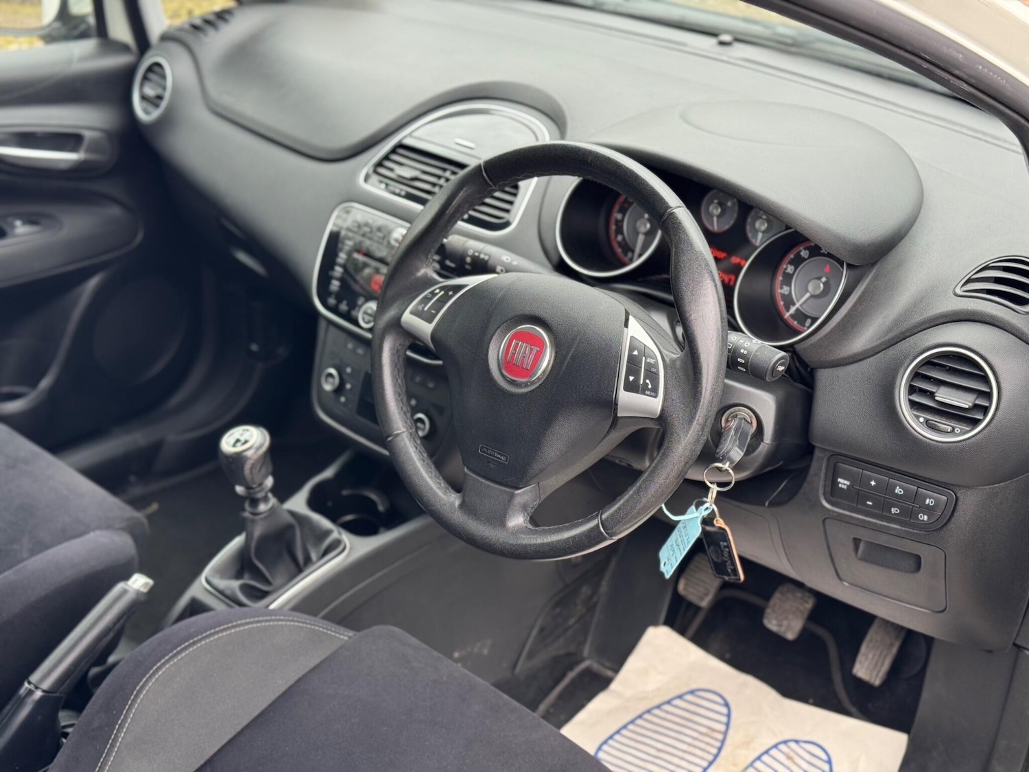 Used Fiat Punto 2013 for sale - 77940552: Photo 3