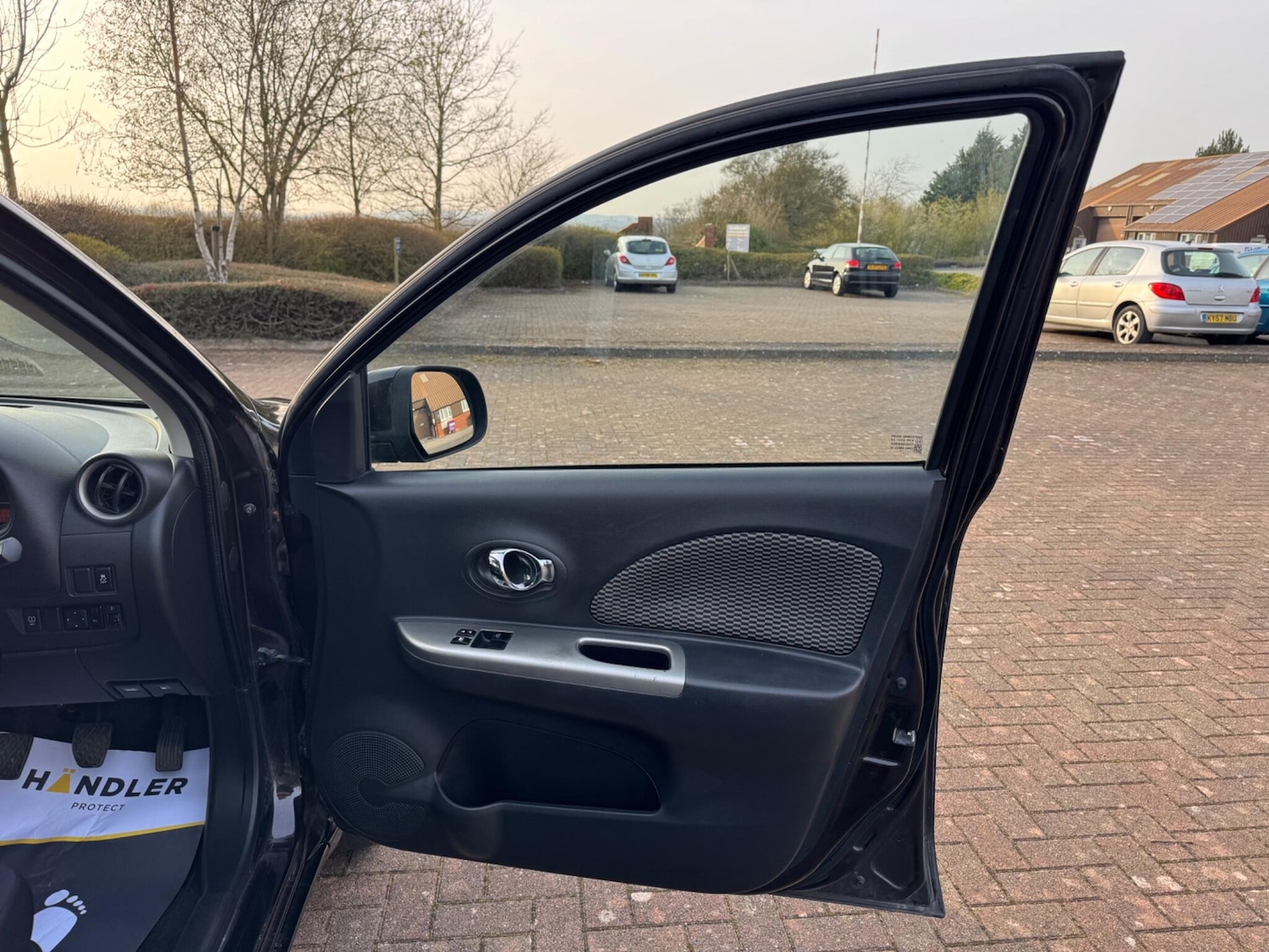 Used Nissan Micra 2015 for sale - 77994354: Photo 47