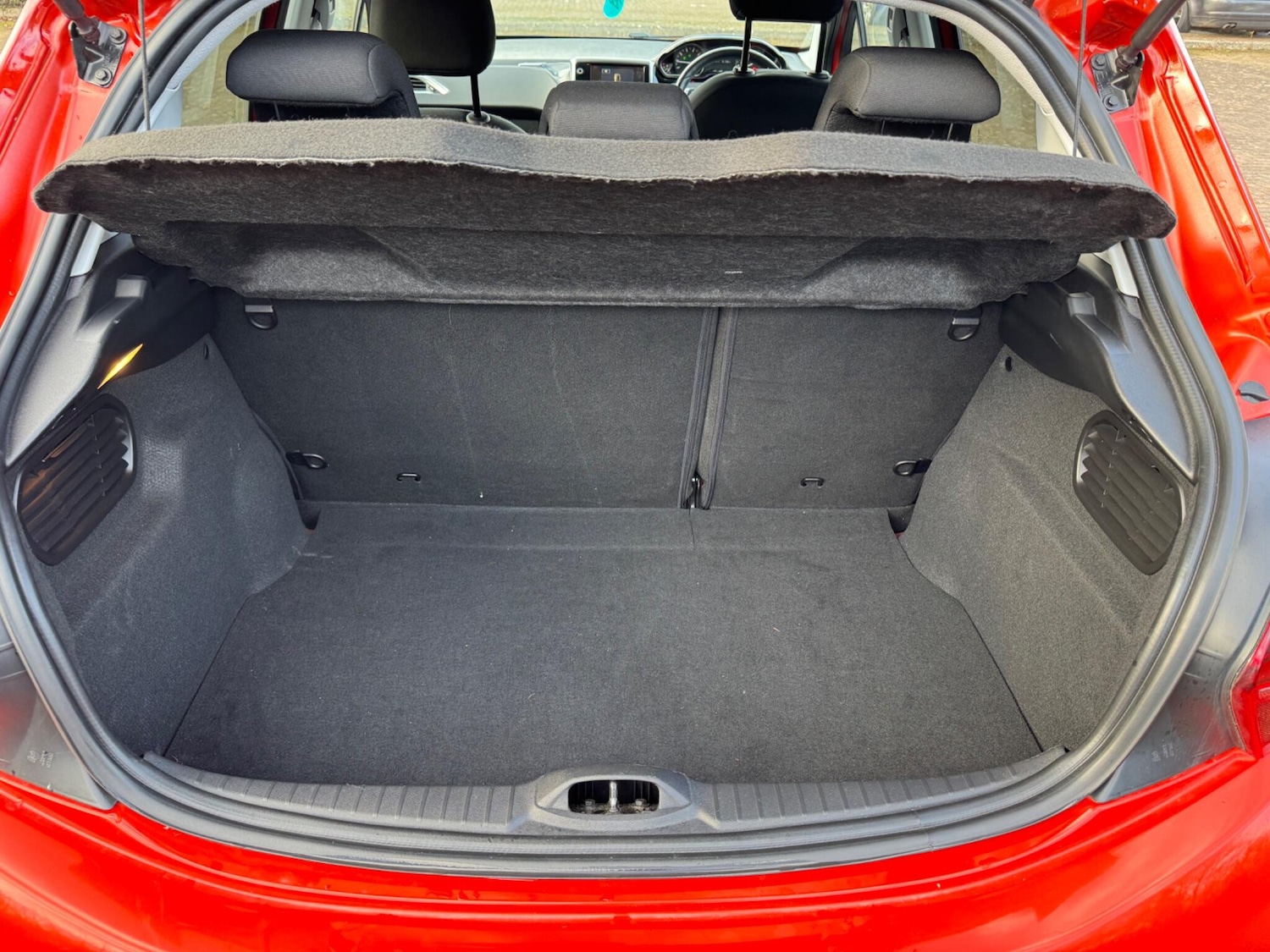 Used Peugeot 208 2016 for sale - 77320334: Photo 42