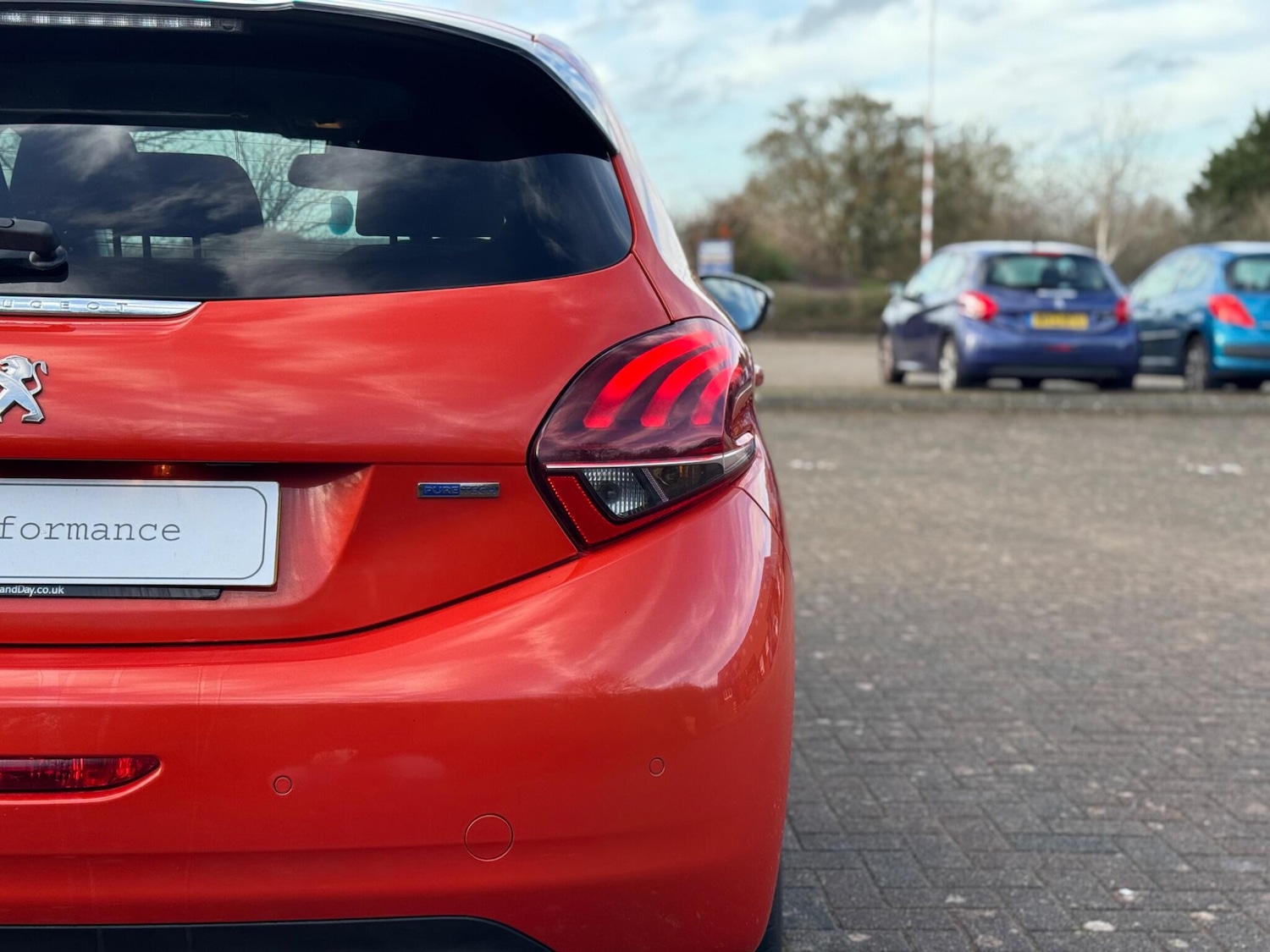 Used Peugeot 208 2016 for sale - 77320334: Photo 8