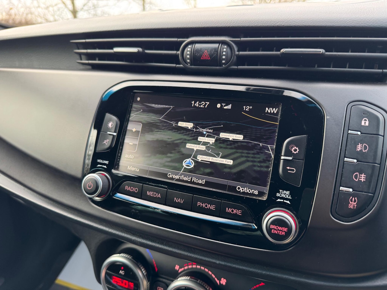 Used Alfa Romeo Giulietta 2015 for sale - 76887310: Photo 33