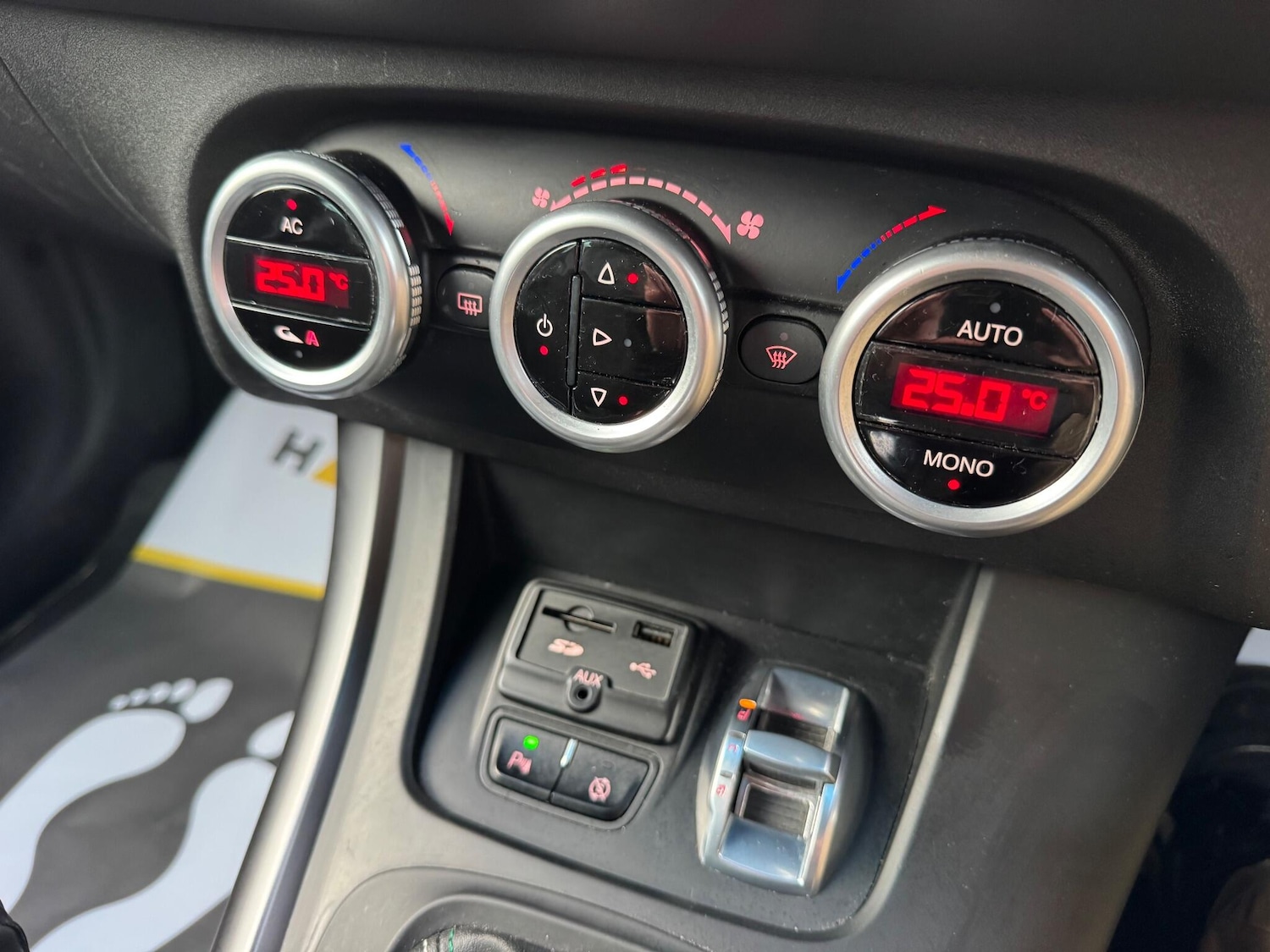 Used Alfa Romeo Giulietta 2015 for sale - 76887310: Photo 34