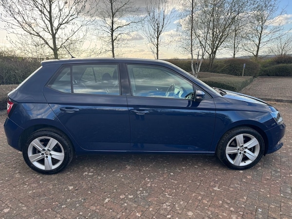 Used Skoda Fabia 2015 for sale - 74188179: Photo 11