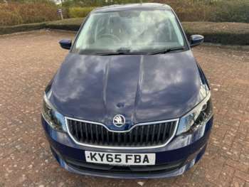 Used Skoda Fabia 2015 for sale - 74188179: Photo