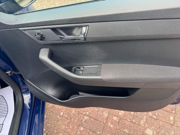 Used Skoda Fabia 2015 for sale - 74188179: Photo 40