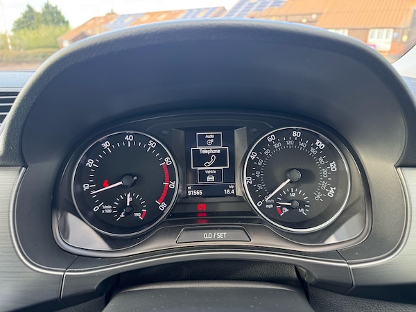 Used Skoda Fabia 2015 for sale - 74188179: Photo 47