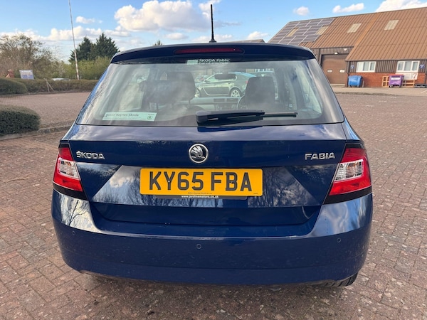 Used Skoda Fabia 2015 for sale - 74188179: Photo 9