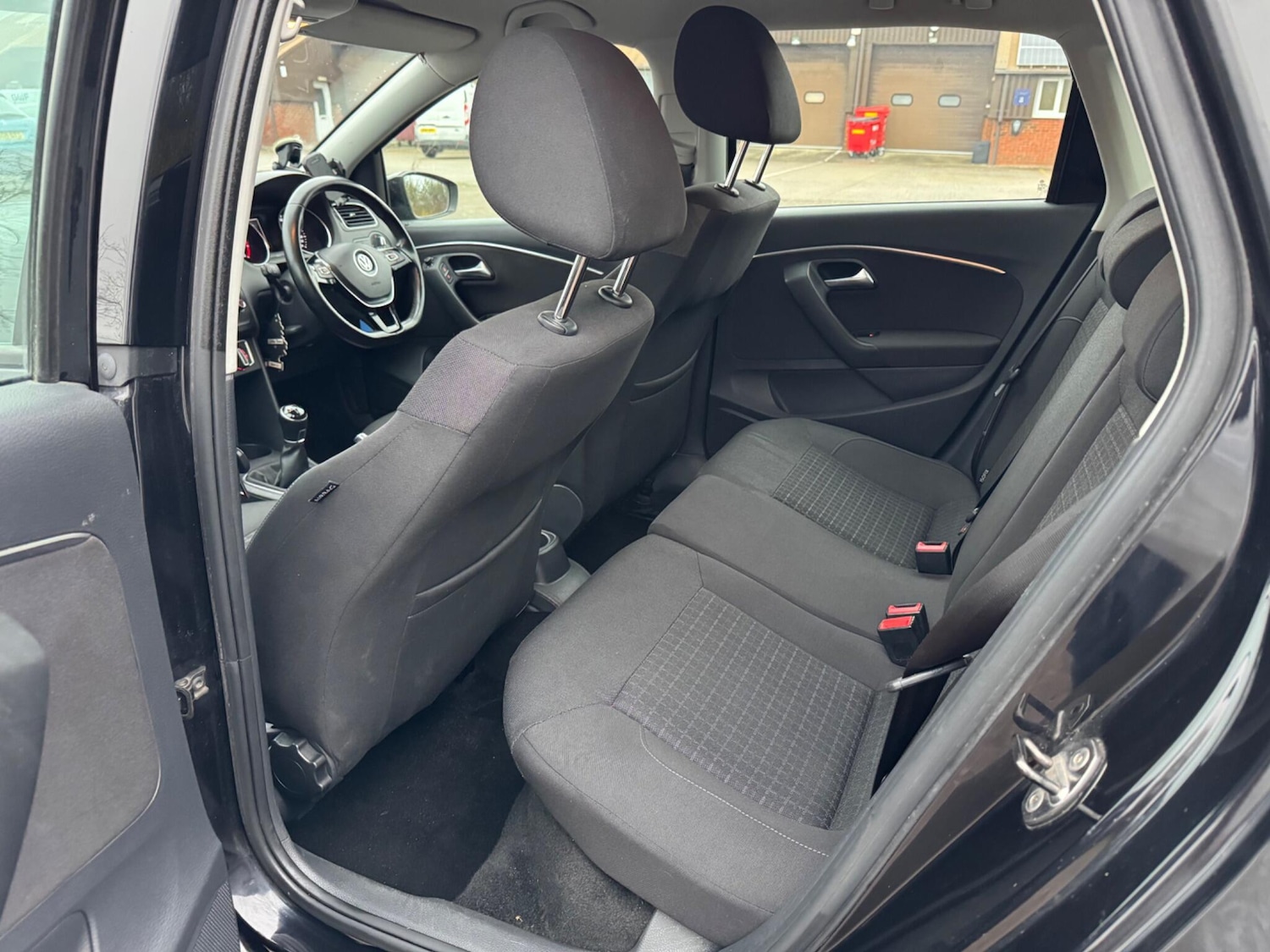 Used Volkswagen Polo 2014 for sale - 77029588: Photo 40