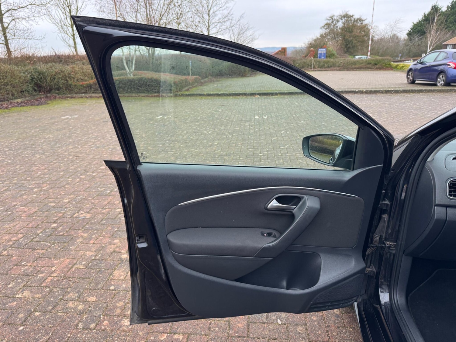 Used Volkswagen Polo 2014 for sale - 77029588: Photo 45