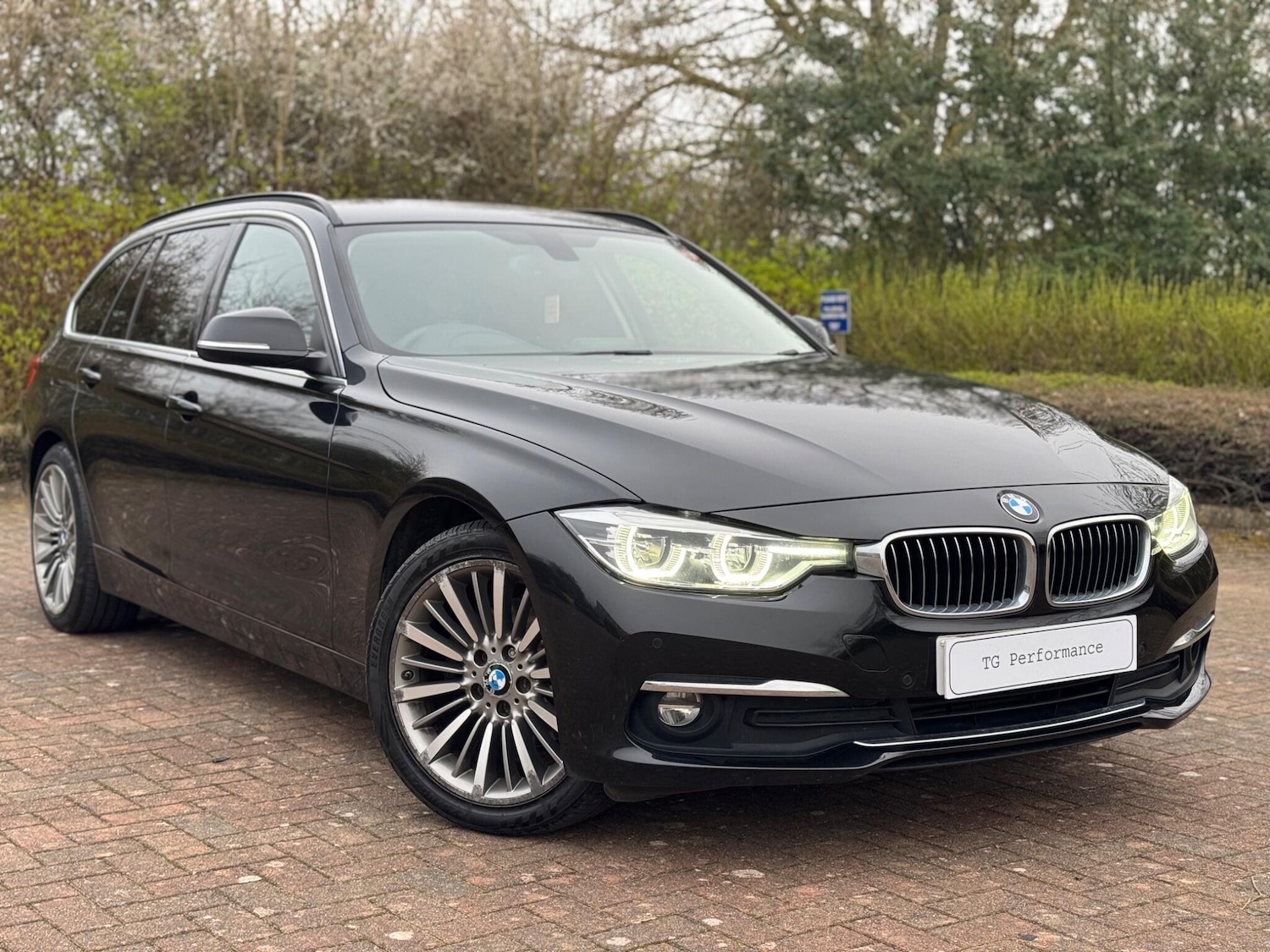 Used BMW 3 Series 2015 for sale - 78007336: Photo 1