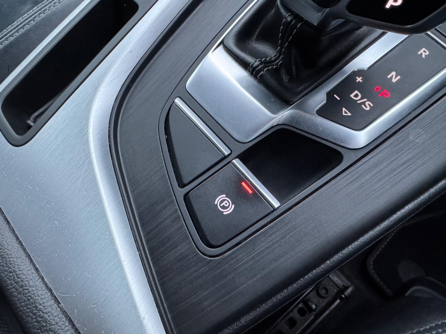 Used Audi A4 Avant 2017 for sale - 77156011: Photo 38