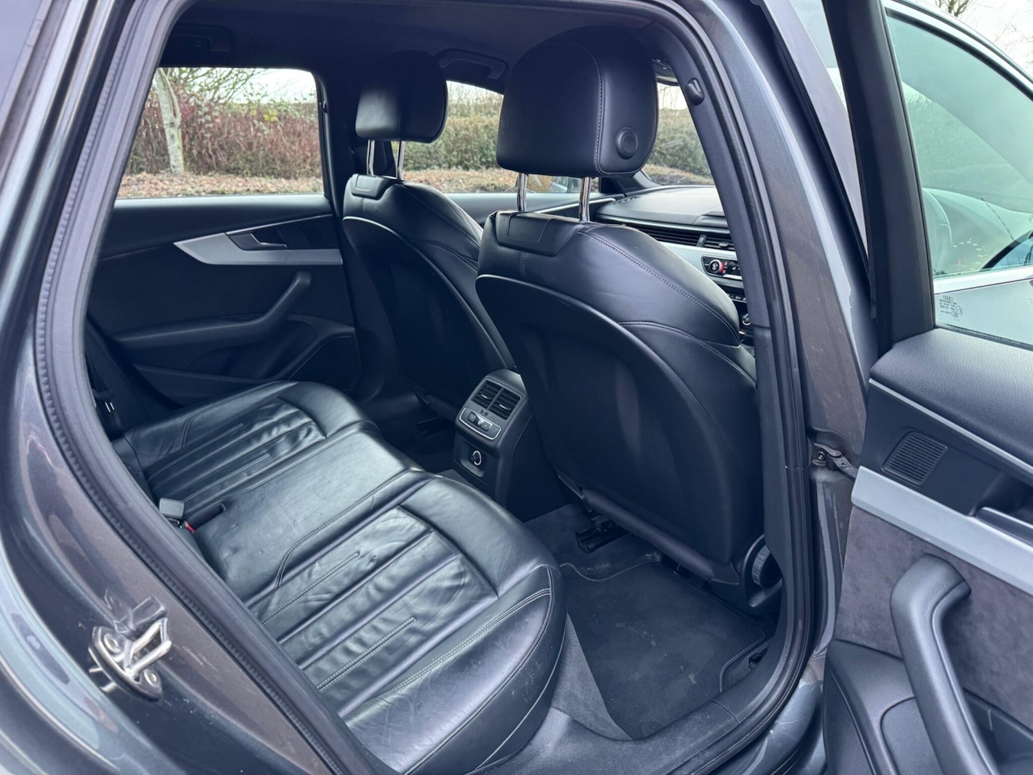 Used Audi A4 Avant 2017 for sale - 77156011: Photo 48