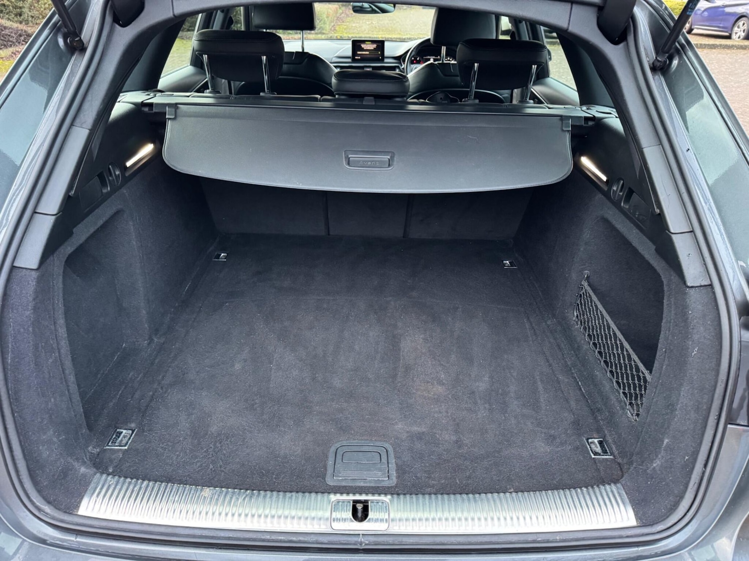 Used Audi A4 Avant 2017 for sale - 77156011: Photo 67