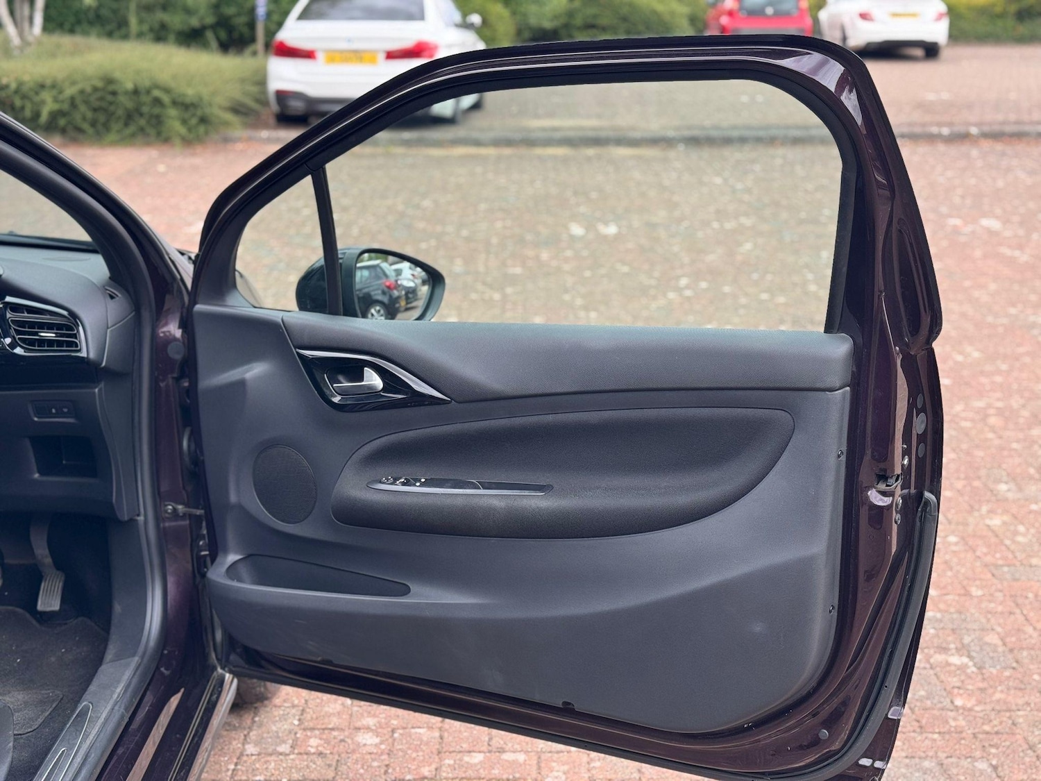 Vehicle 27