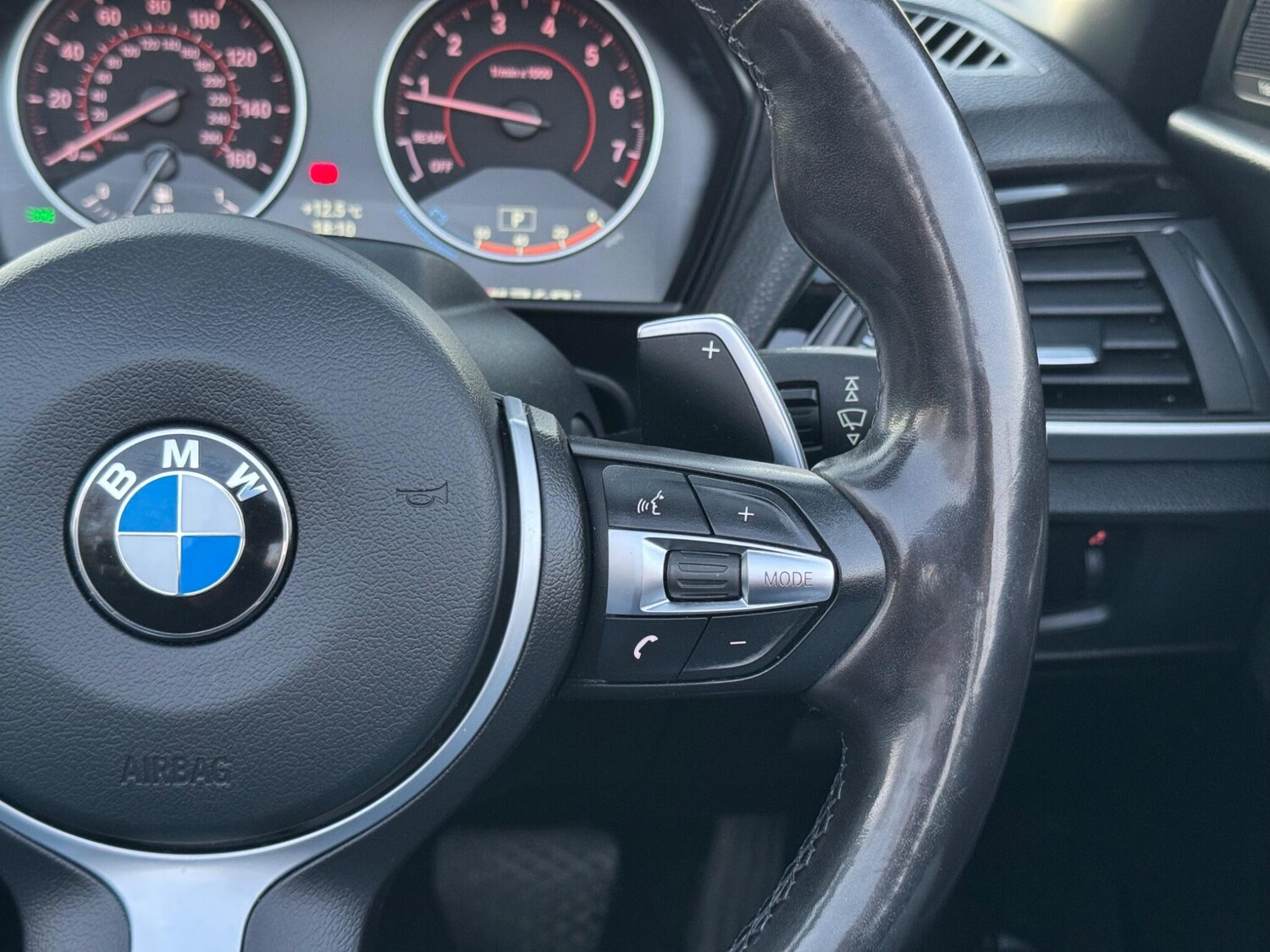 Used BMW 2 Series 2017 for sale - 77993682: Photo 60