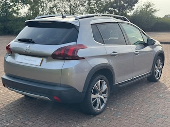 Used Peugeot 2008 2018 for sale - 75363558: Photo