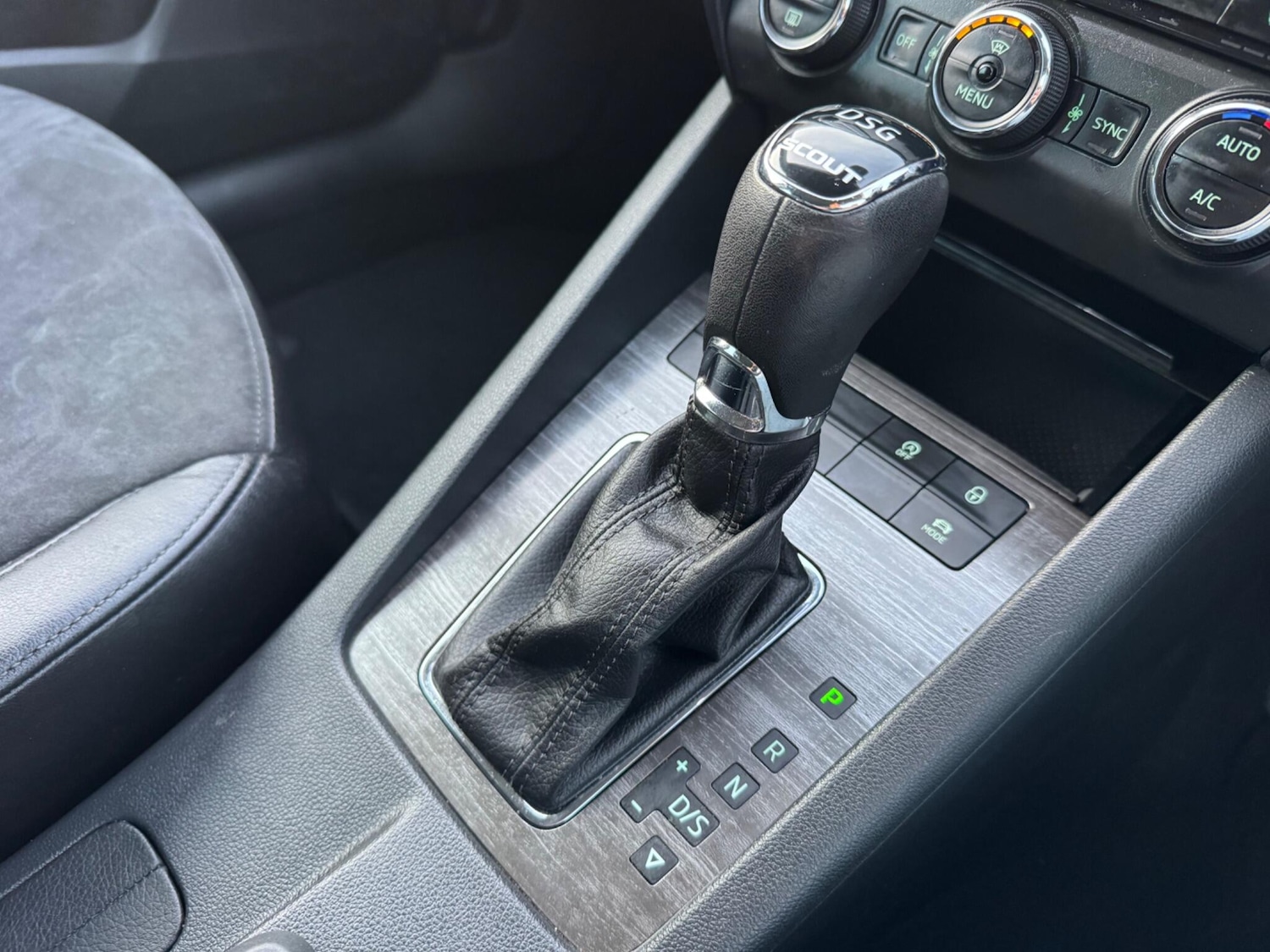 Used Skoda Octavia 2017 for sale - 76953181: Photo 18