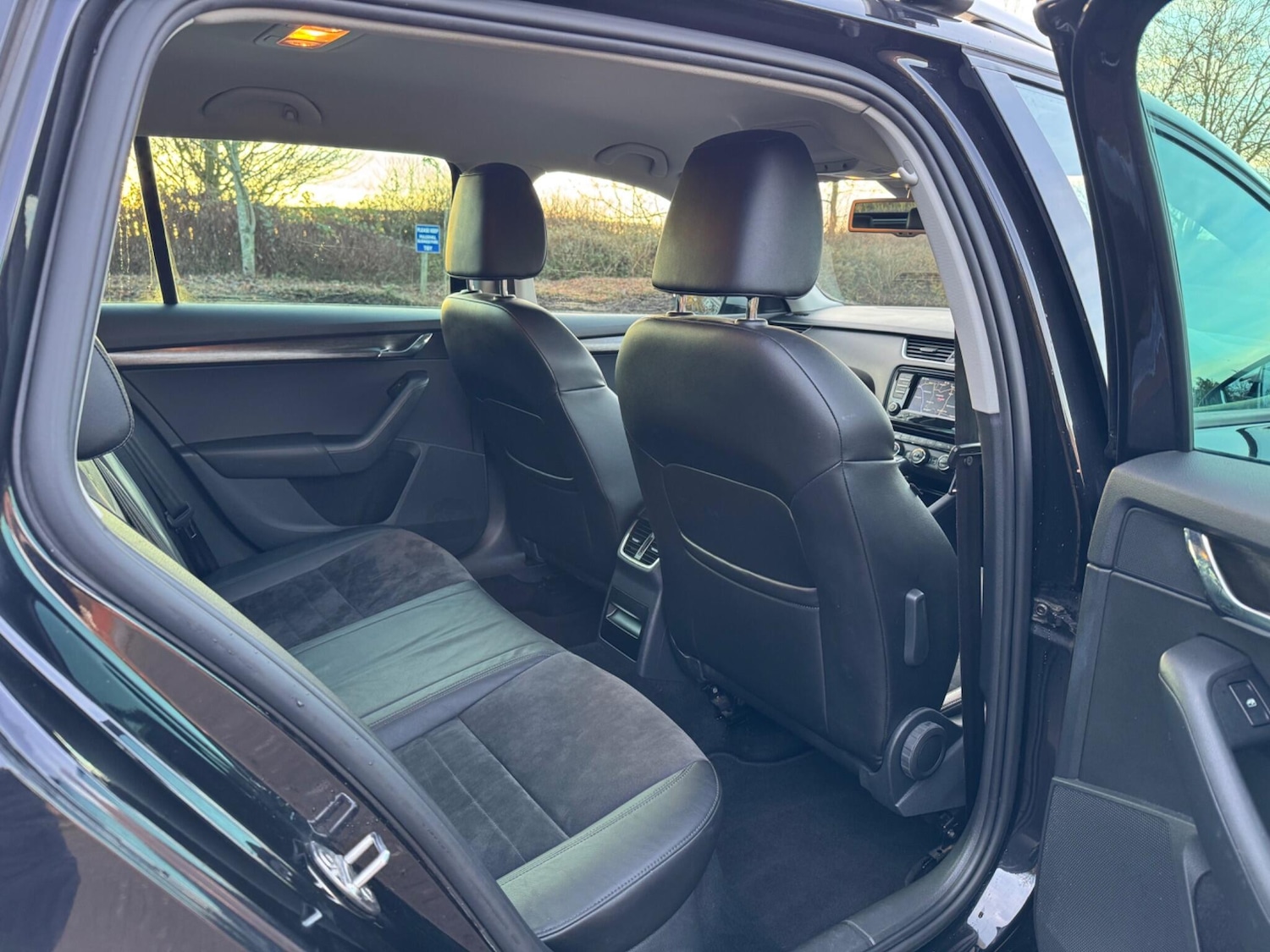 Used Skoda Octavia 2017 for sale - 76953181: Photo 26