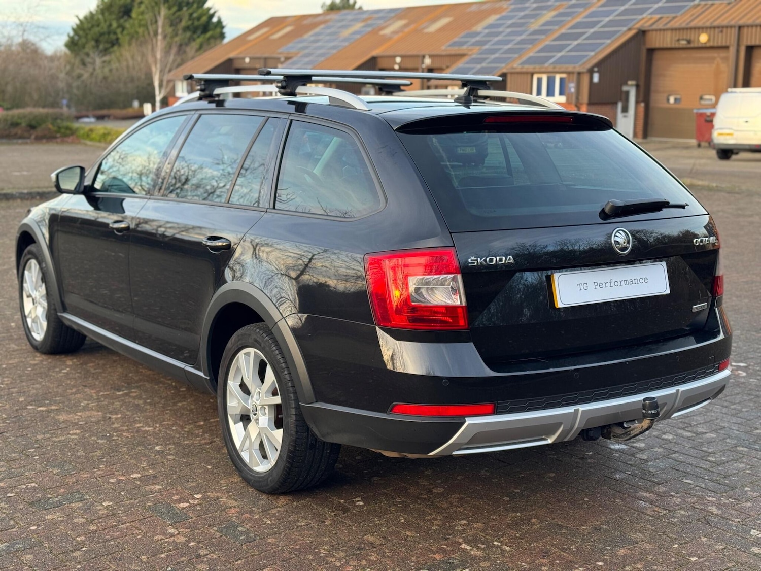 Used Skoda Octavia 2017 for sale - 76953181: Photo 4