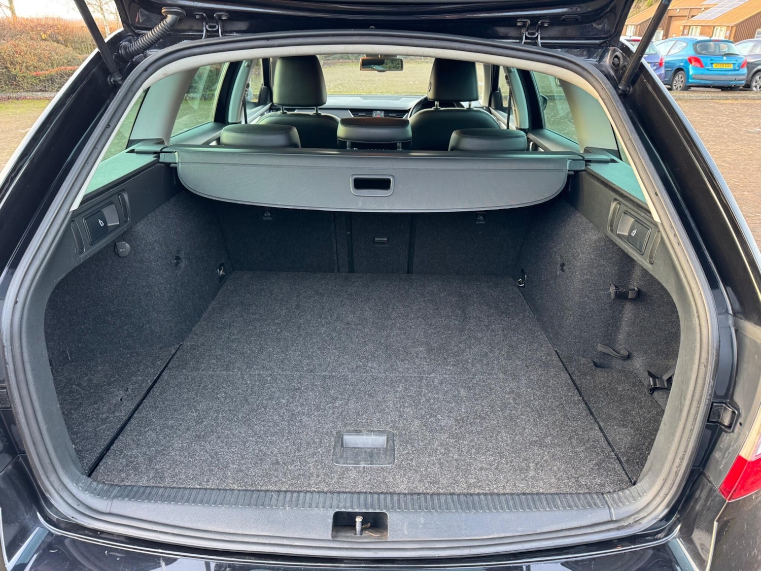 Used Skoda Octavia 2017 for sale - 76953181: Photo 51