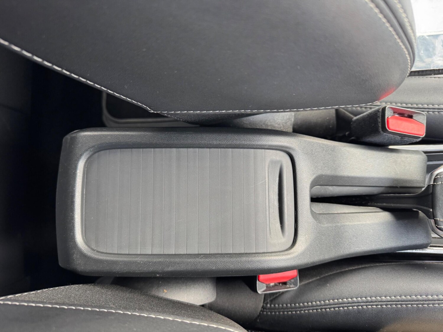 Used Peugeot 2008 2015 for sale - 78156993: Photo 30