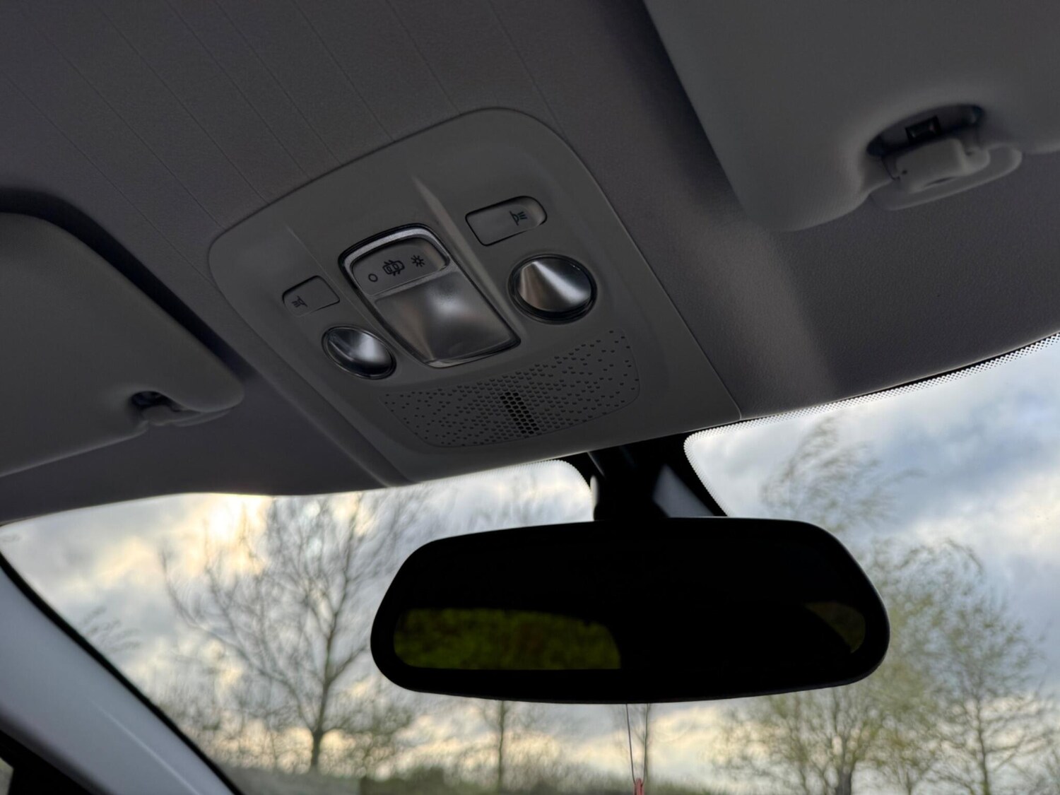 Used Peugeot 2008 2015 for sale - 78156993: Photo 31