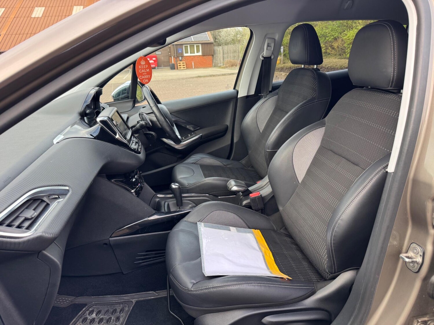 Used Peugeot 2008 2015 for sale - 78156993: Photo 38