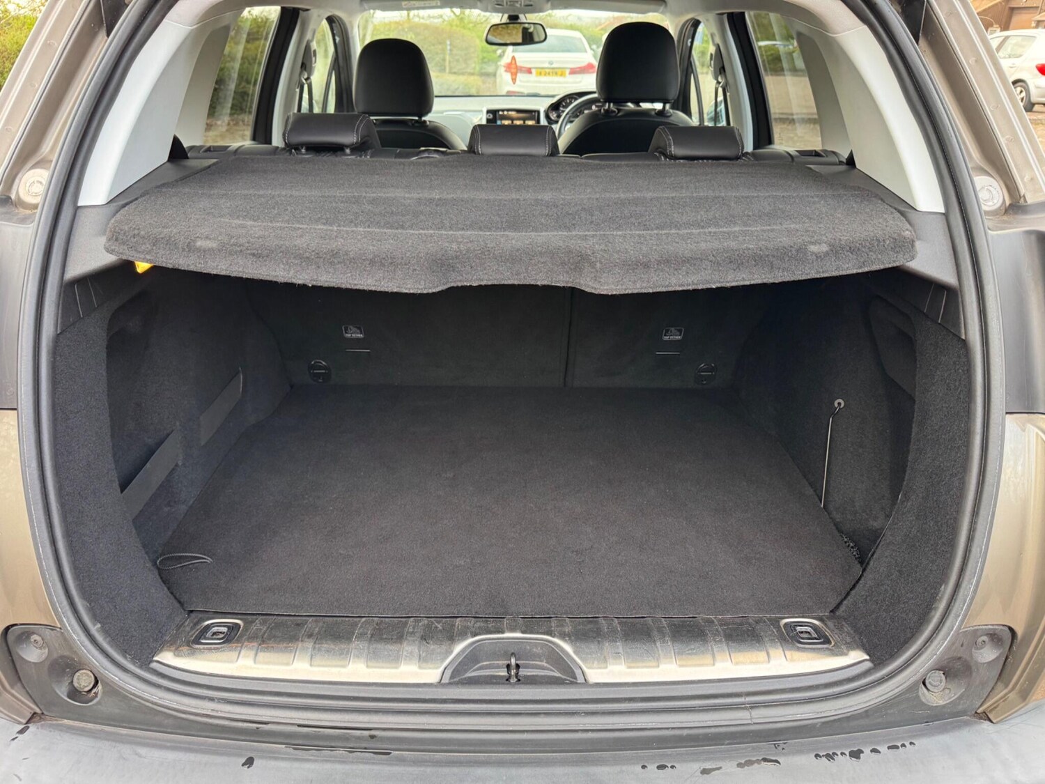 Used Peugeot 2008 2015 for sale - 78156993: Photo 50