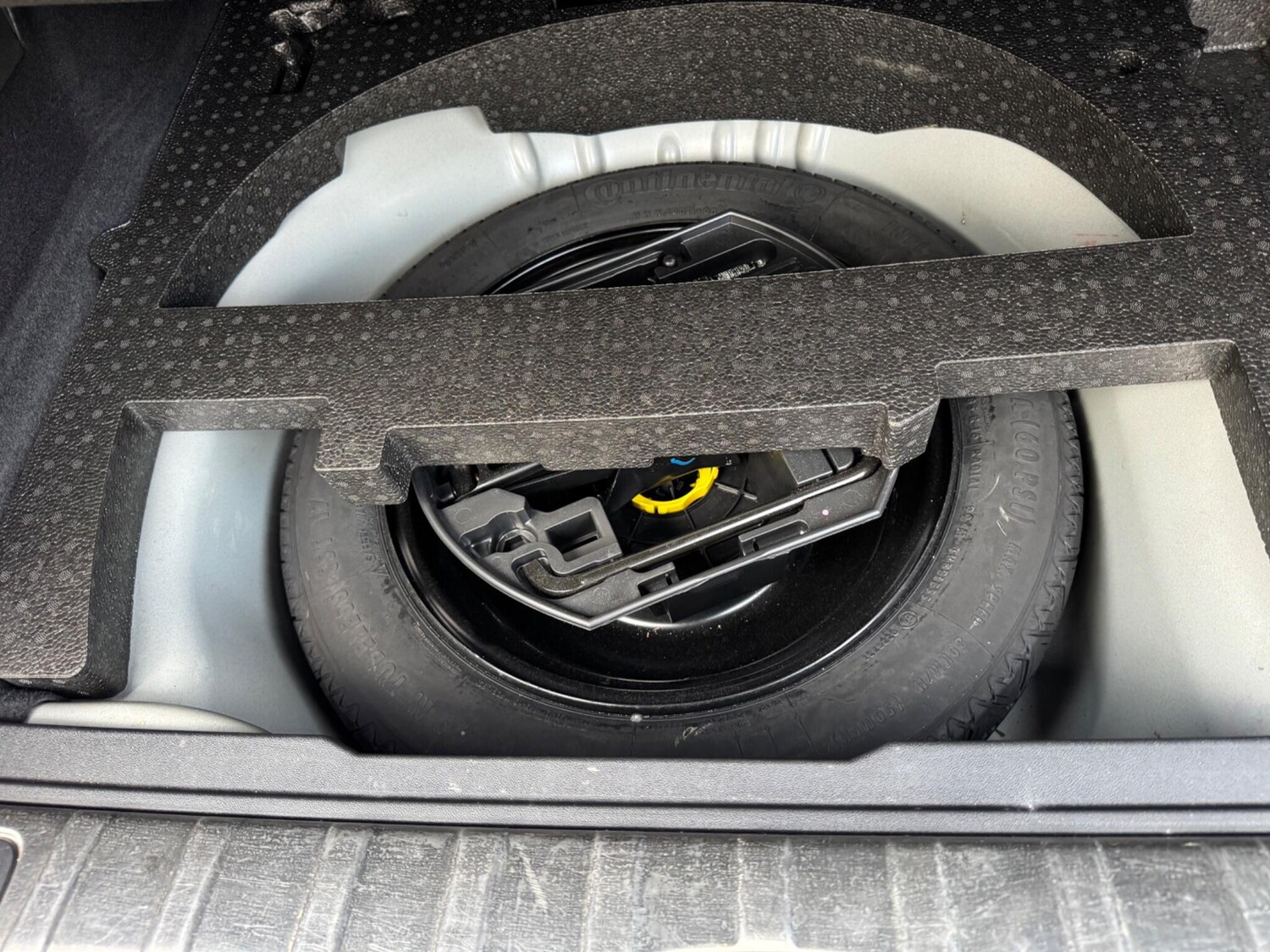 Used Peugeot 2008 2015 for sale - 78156993: Photo 51