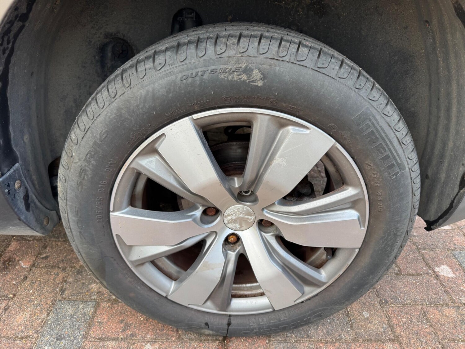 Used Peugeot 2008 2015 for sale - 78156993: Photo 61