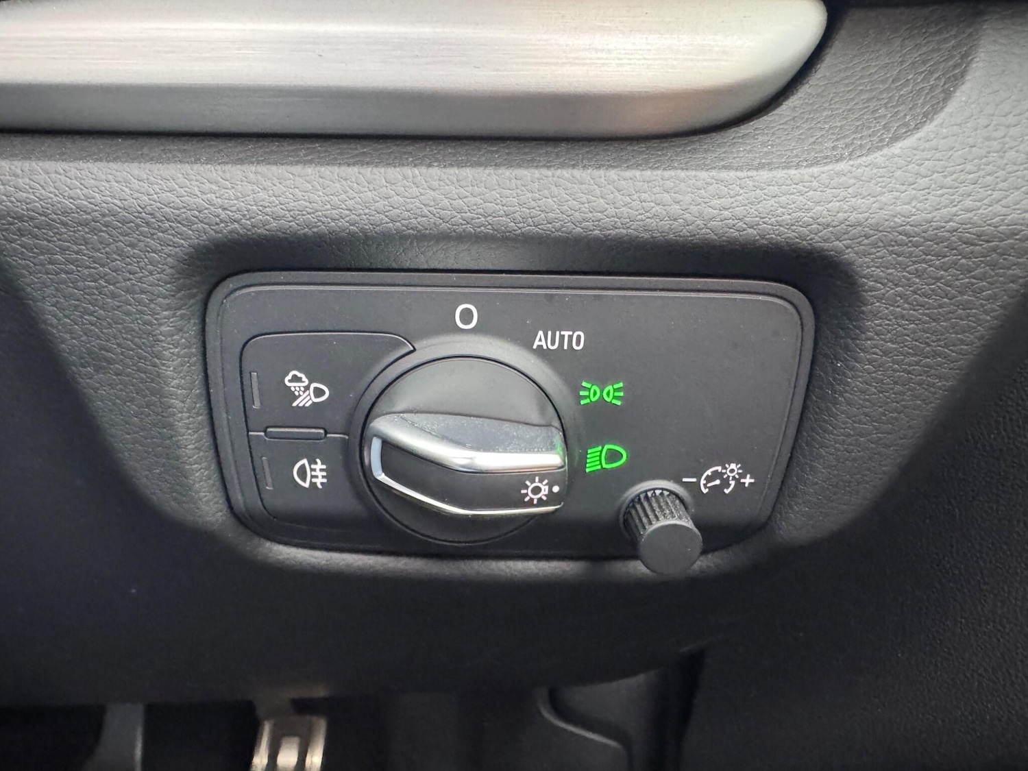Used Audi A3 2017 for sale - 76121843: Photo 45