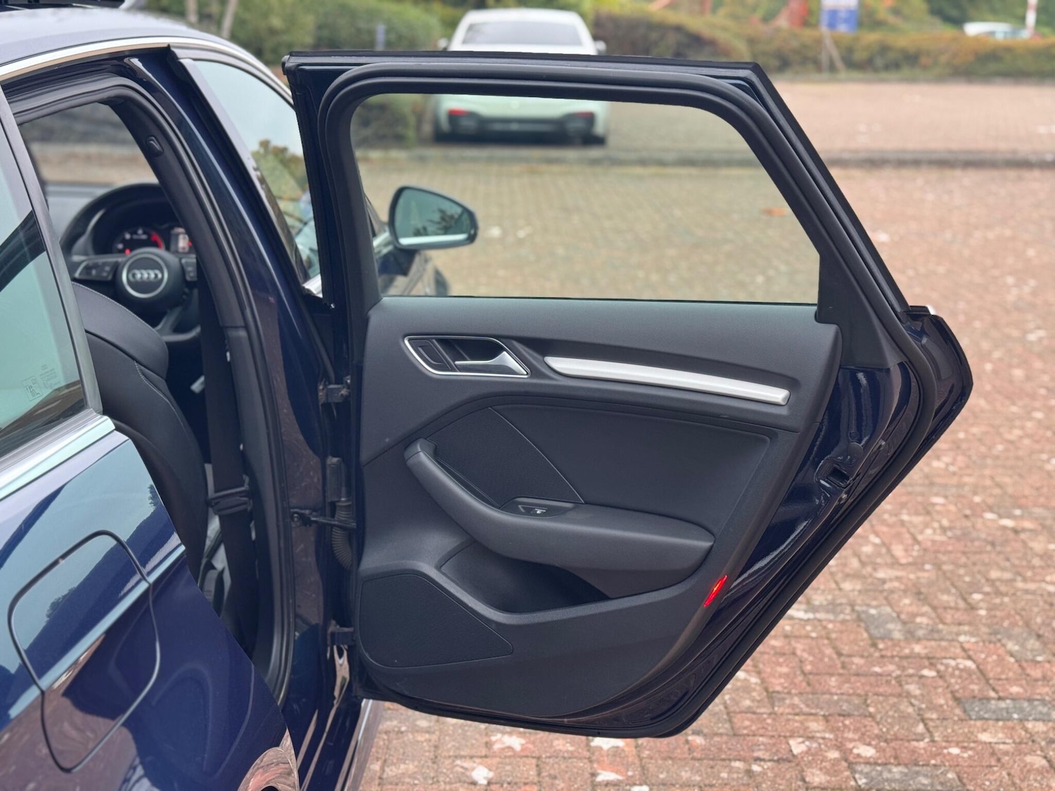 Used Audi A3 2017 for sale - 76121843: Photo 52